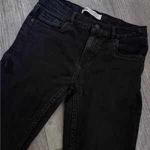 Levi’s Preformance 510 Skinny Black Jeans Unisex